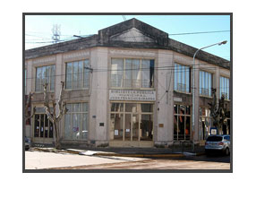Biblioteca Municipal Juan Francisco Ibarra